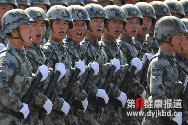 大阅兵，阅的就是精气神