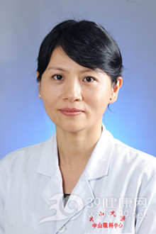 白内障患者滴眼药水时有烧灼感怎么办？