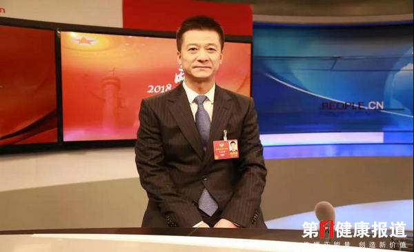 束昱辉委员提到了健身强体与中国体育公益精神