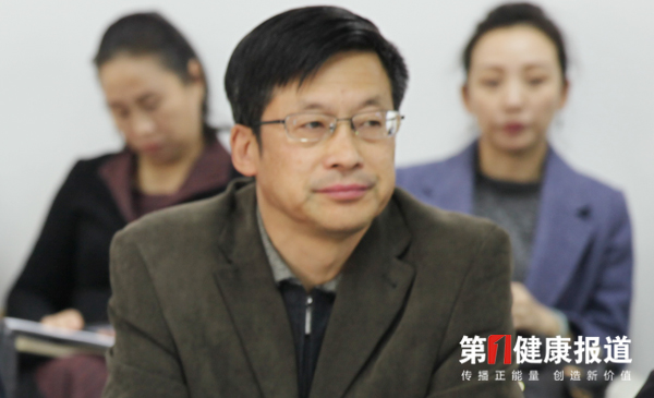 1543804160593859.jpg 李2.jpg