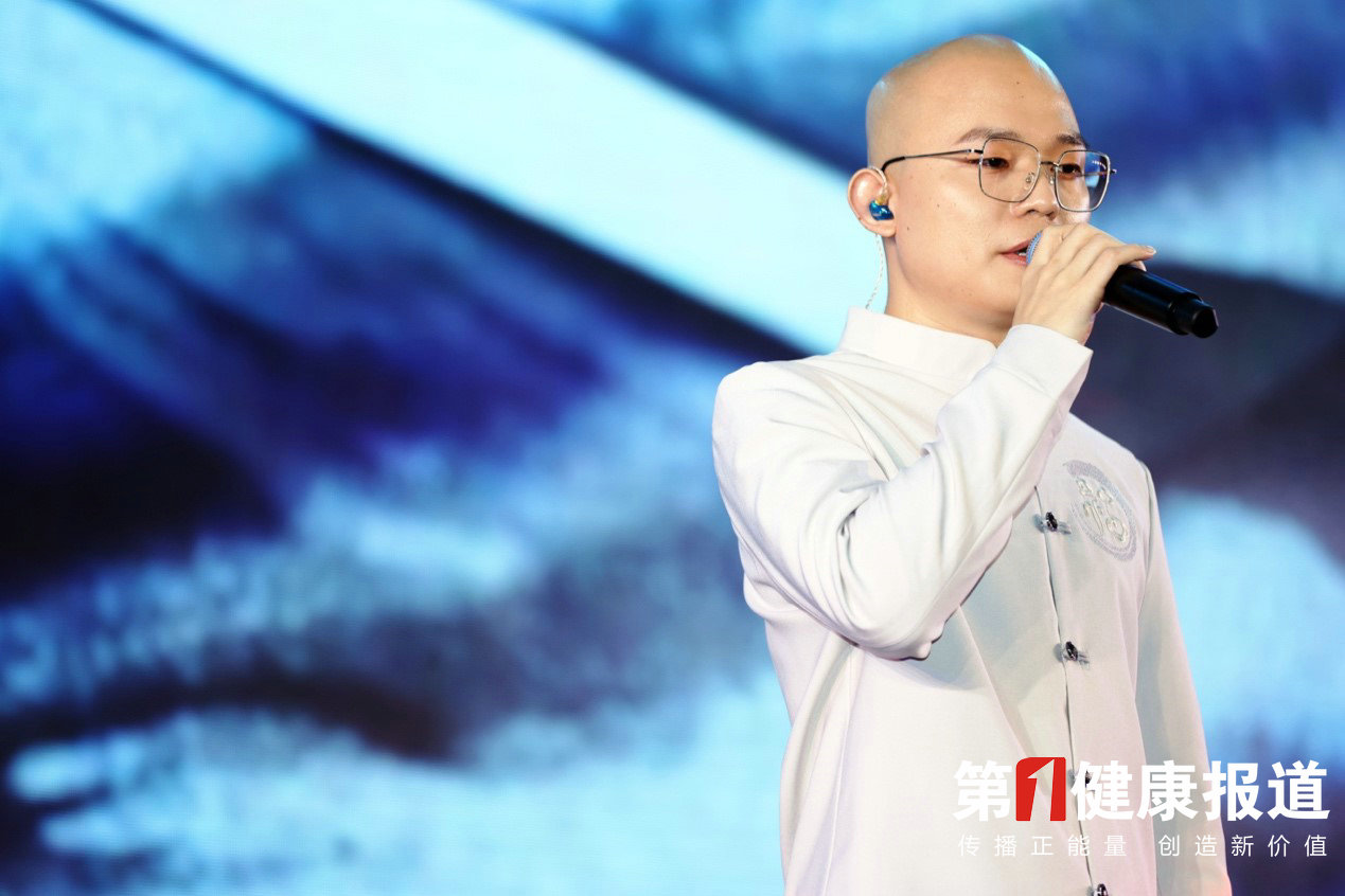 光头华夏走近第一健康报道