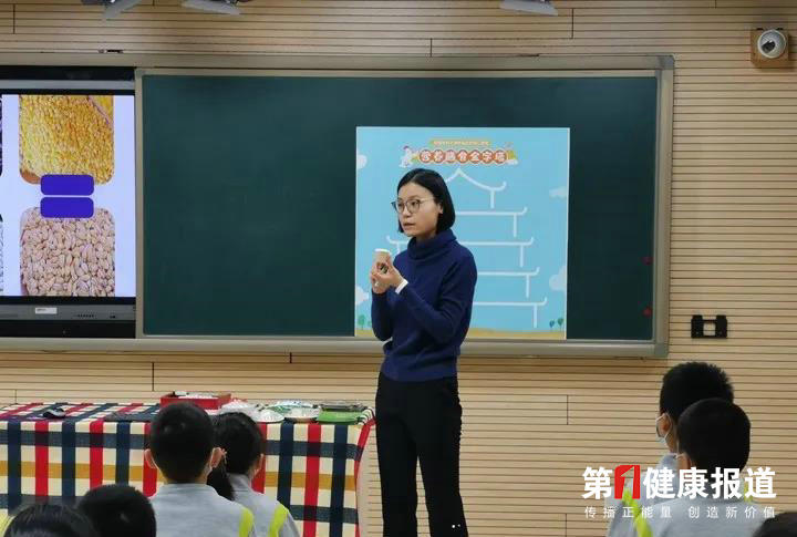 1607698135779709.jpg 二小2.jpg