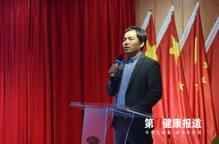 从民间走来，中医药学者赵启祯撰《本草滴髓》义捐发布会在新郑举办