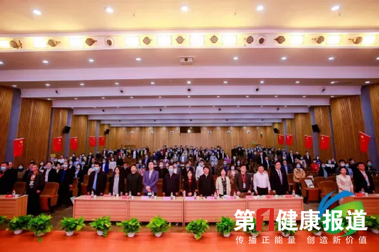 中医医共体建设高峰论坛在黄冈市举办