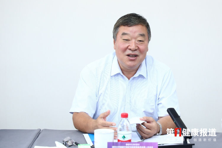 1631864893900063.jpg 梁万年1.jpg