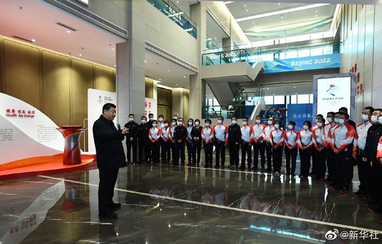 习近平在北京考察冬奥会、冬残奥会筹办备赛工作 .jpg