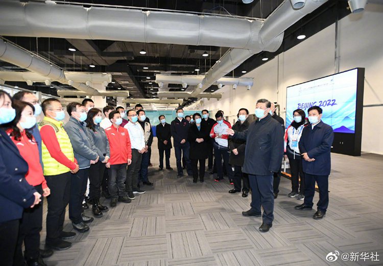 习近平在北京考察冬奥会、冬残奥会筹办备赛工作 .jpg