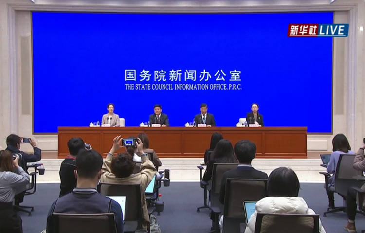 国家卫健委：坚持“动态清零”总方针不动