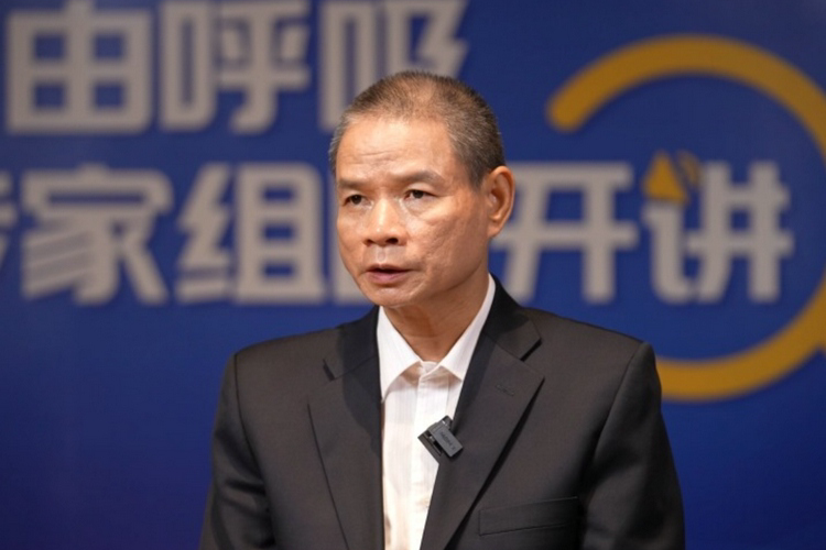 郑劲平：中西医药在流感治疗上各有优缺点，应结合分析使用