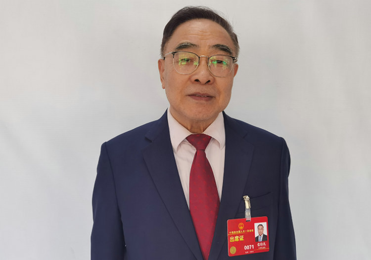 全国人大代表张伯礼：关于用AI技术改造医