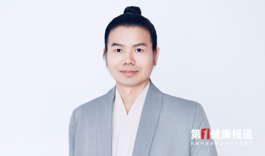 何承根带领团队守护生命健康获颁健康宣