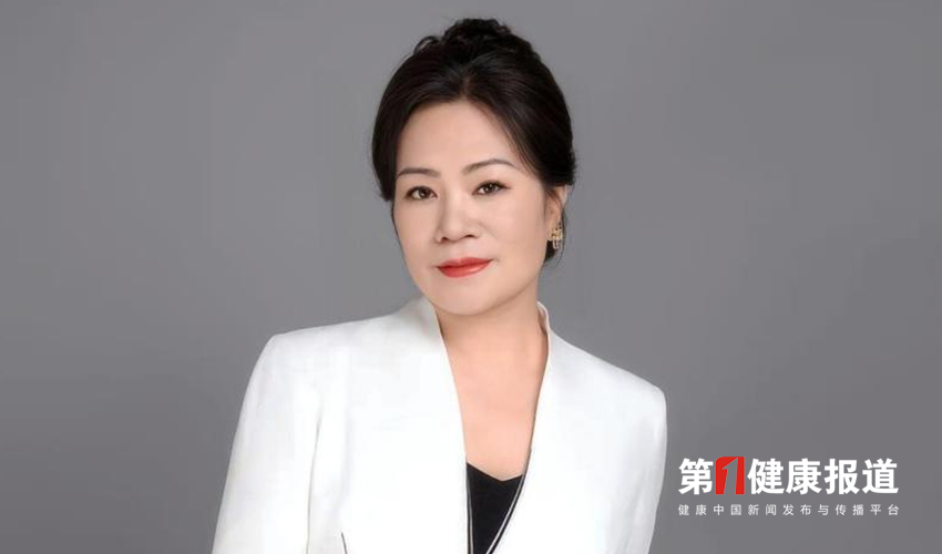 潘雪峰推动非药物疗法能量热疗获颁健康