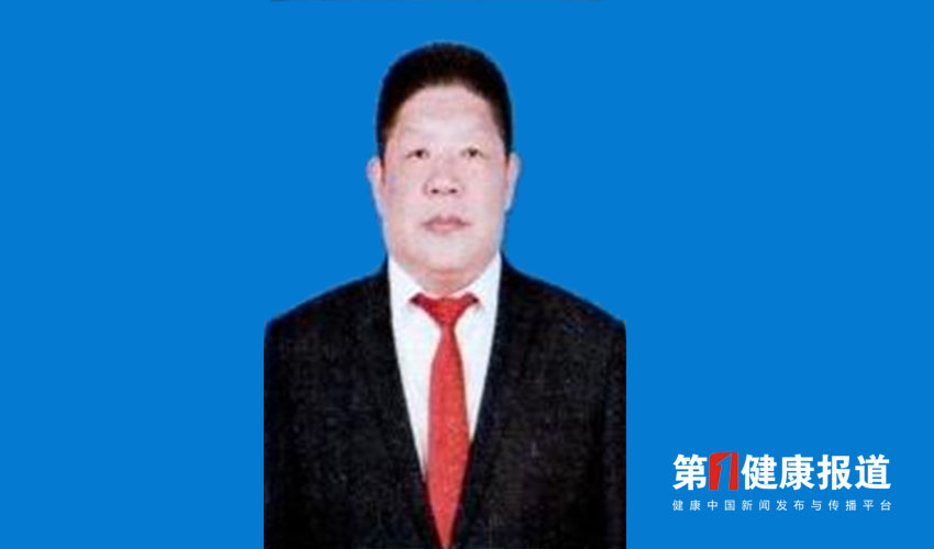 韩鸿至构建多元服务中医体系获颁健康宣传大使