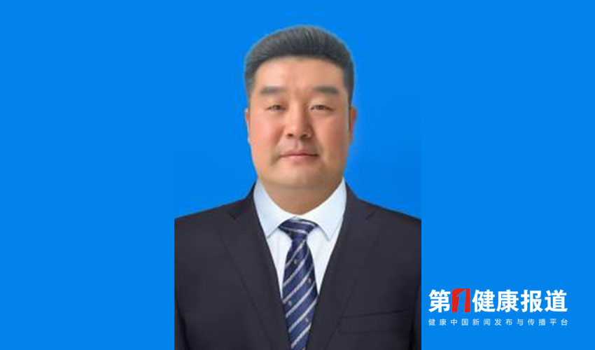 闫金芳以正骨之术扬国粹获颁健康宣传大使