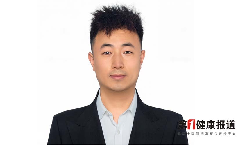 程俊斌传播健康养生理念获颁健康宣传大使